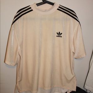 Mock neck velvet adidas top✨